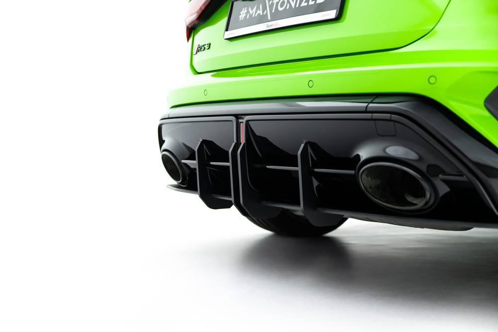 Street Pro Central Diffuseur Arriere + Flaps Audi RS3 Sportback 8Y Facelift