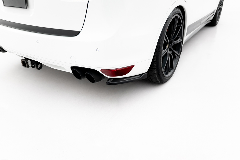 Lames De Pare-Chocs Arrière Latérales Porsche Cayenne Turbo / Standard Mk2