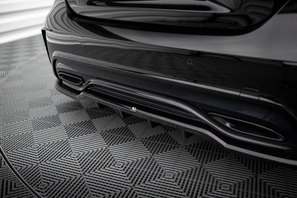 Arriere Splitter (avec une barre verticale) Mercedes-Benz A AMG-Line W176 Facelif