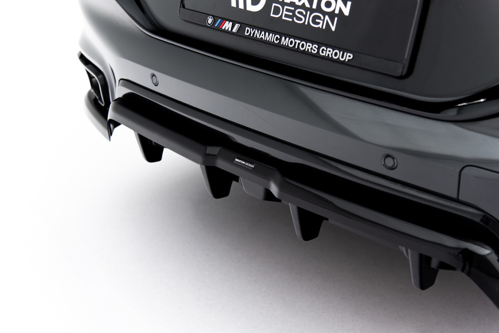 Arriere Splitter (avec une barre verticale) V.2 BMW X6 M-Pack G06 Facelift
