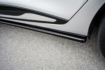 RAJOUTS DES BAS DE CAISSE POUR Renault Clio Mk4