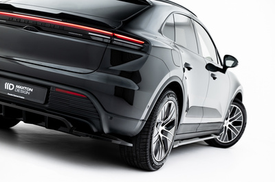 Arriere Splitter (avec une barre verticale) Porsche Macan EV Mk1
