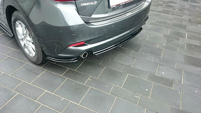 Arriere Splitter Mazda 3 BM (Mk3) Facelift (sans barres verticales)