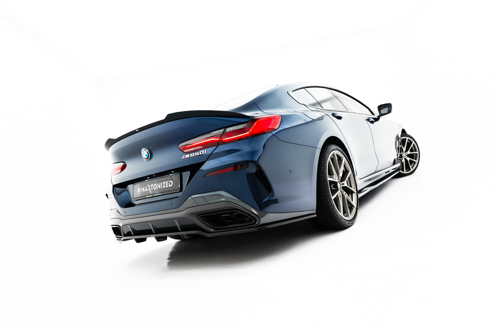 Arriere Splitter (avec une barre verticale) BMW 8 Gran Coupe M-Pack G16