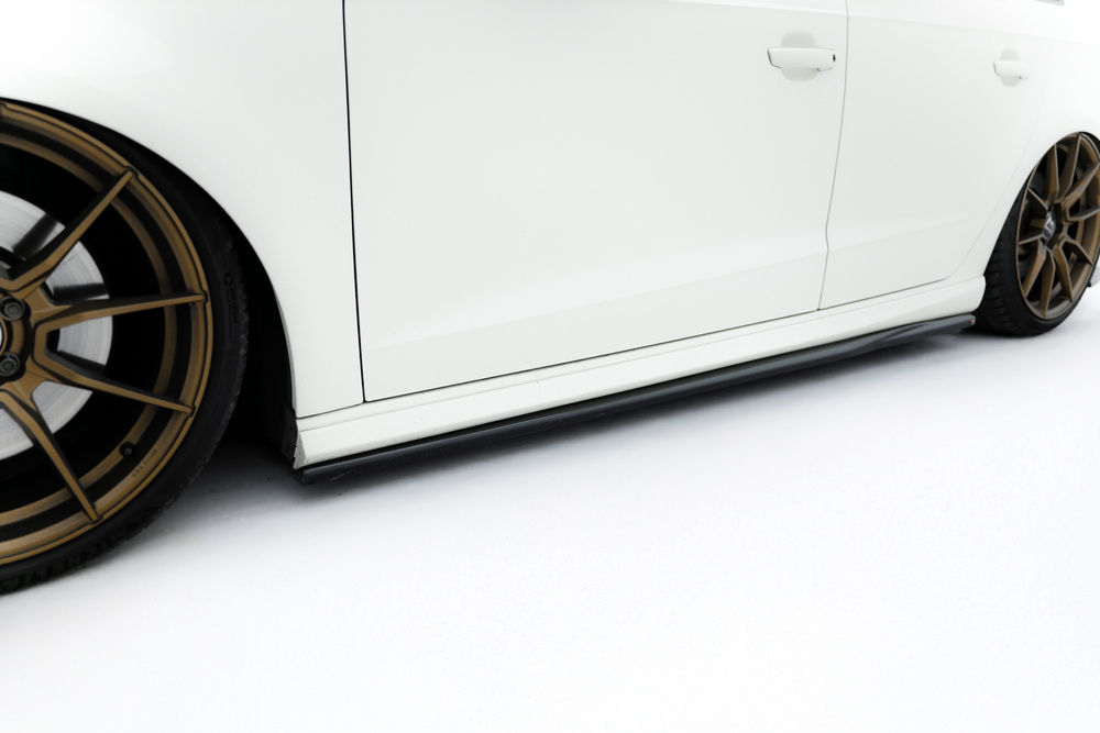 Rajouts Des Bas De Caisse Audi S3 / A3 S-Line Sportback 8V
