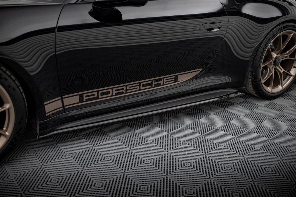 Rajouts Des Bas De Caisse Porsche 911 992 GT3
