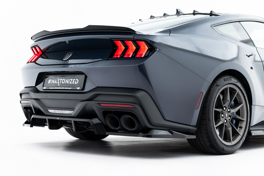 Arriere Splitter (avec une barre verticale) Ford Mustang Dark Horse Mk7