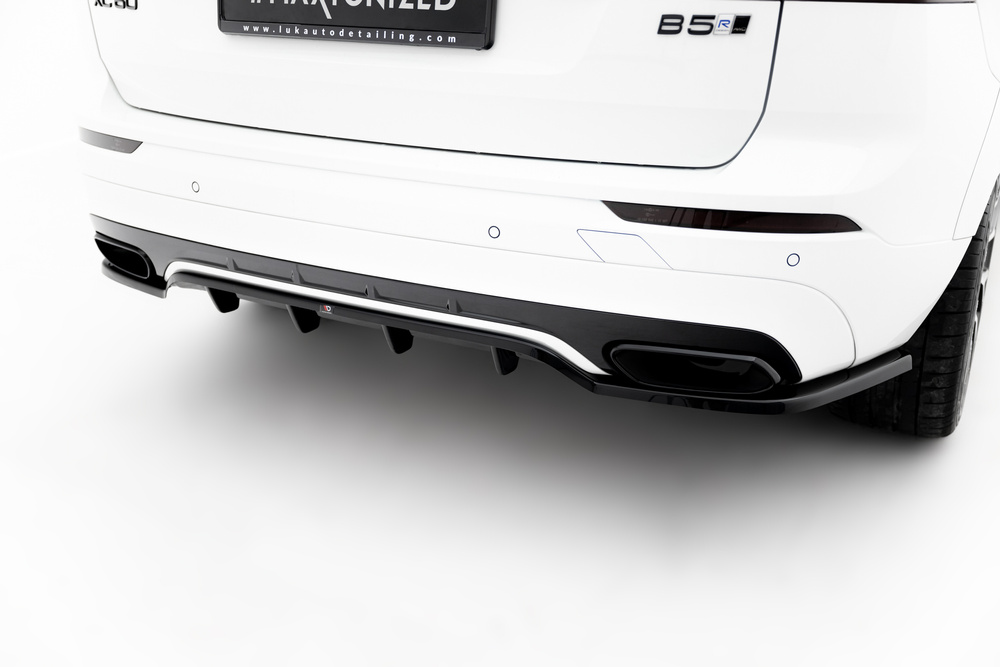 Arriere Splitter (avec une barre verticale) Volvo XC60 Mk2 R-Design