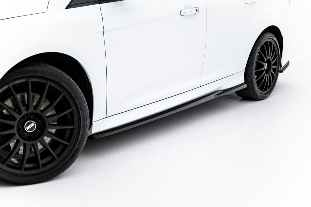 Rajouts Des Bas De Caisse V.2 Ford Focus ST Mk3