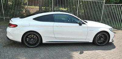 RAJOUTS DES BAS DE CAISSE POUR Mercedes C-class C205 63AMG Coupe