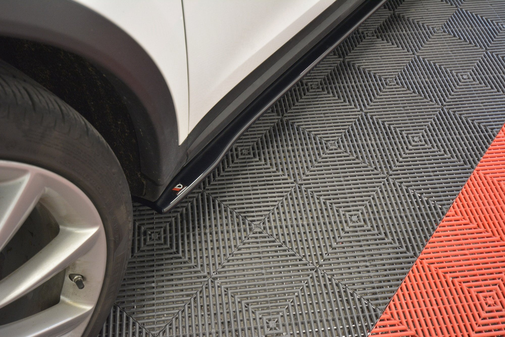 SET DES DIFFUSEUR DES BAS DE CAISSE V.2 TESLA MODEL X