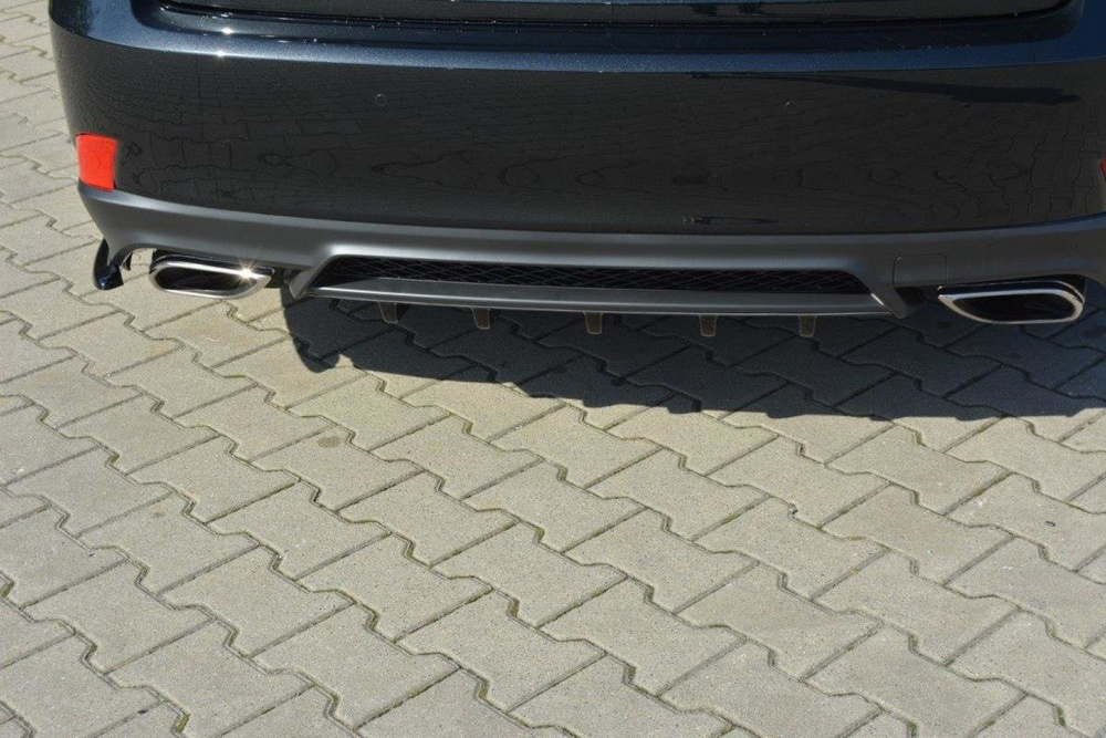 RAJOUT DU PARE-CHOCS ARRIERE Lexus IS Mk3 Facelift T