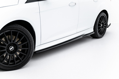 Rajouts Des Bas De Caisse V.2 Ford Focus ST Mk3