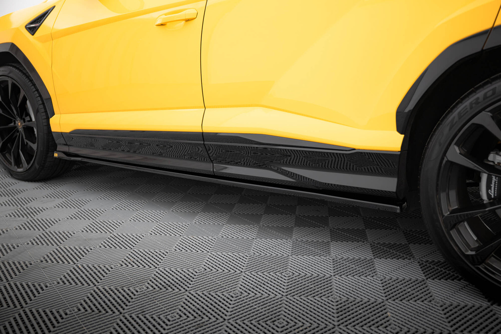 Rajouts Des Bas De Caisse Lamborghini Urus Mk1