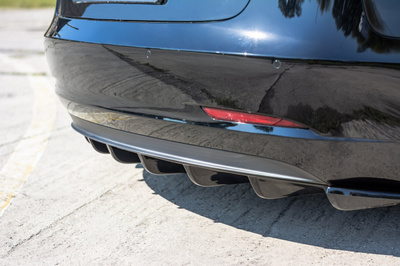 Rajout du pare-chocs arriere Tesla Model 3