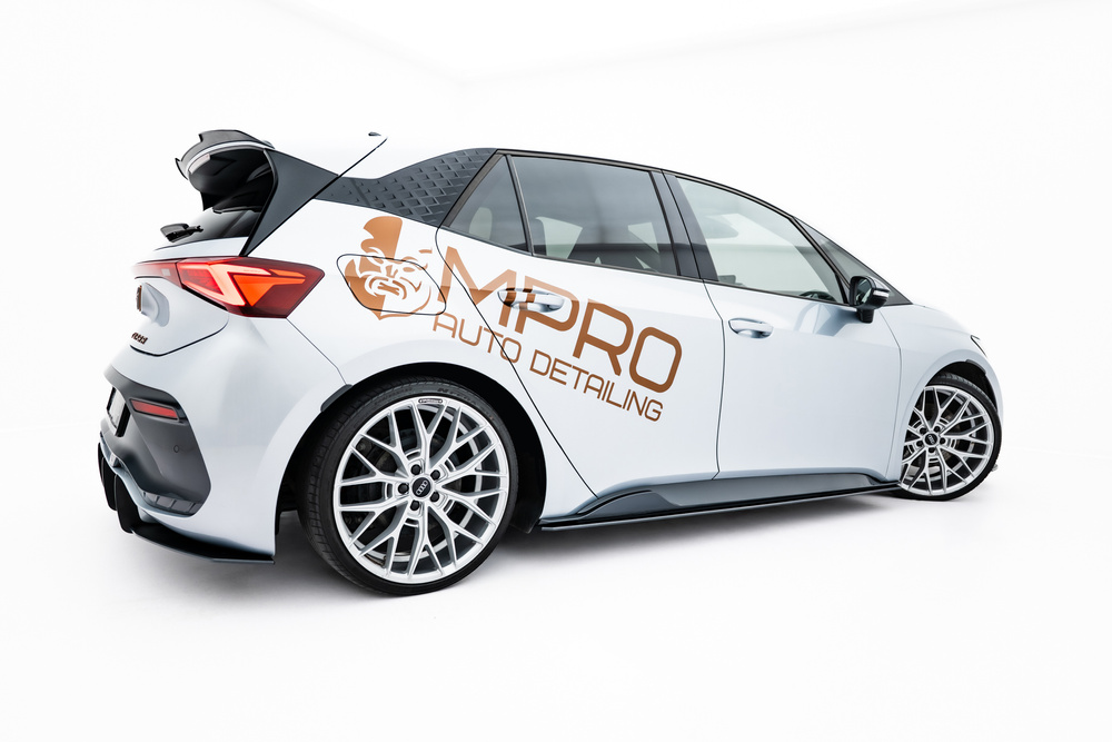 Street Pro Rajouts Des Bas De Caisse Cupra Born Mk1