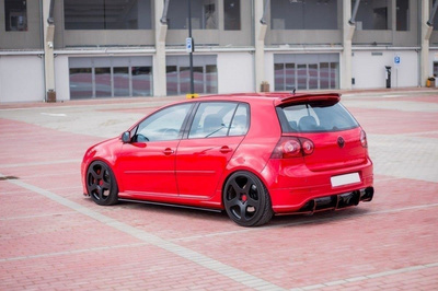 VW GOLF V R32 DIFFUSEUR ARRIERE