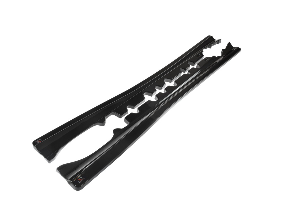 Set Des Diffuseur Des Bas De Caisse Mercedes-Benz E-Class Coupe AMG-Line C207