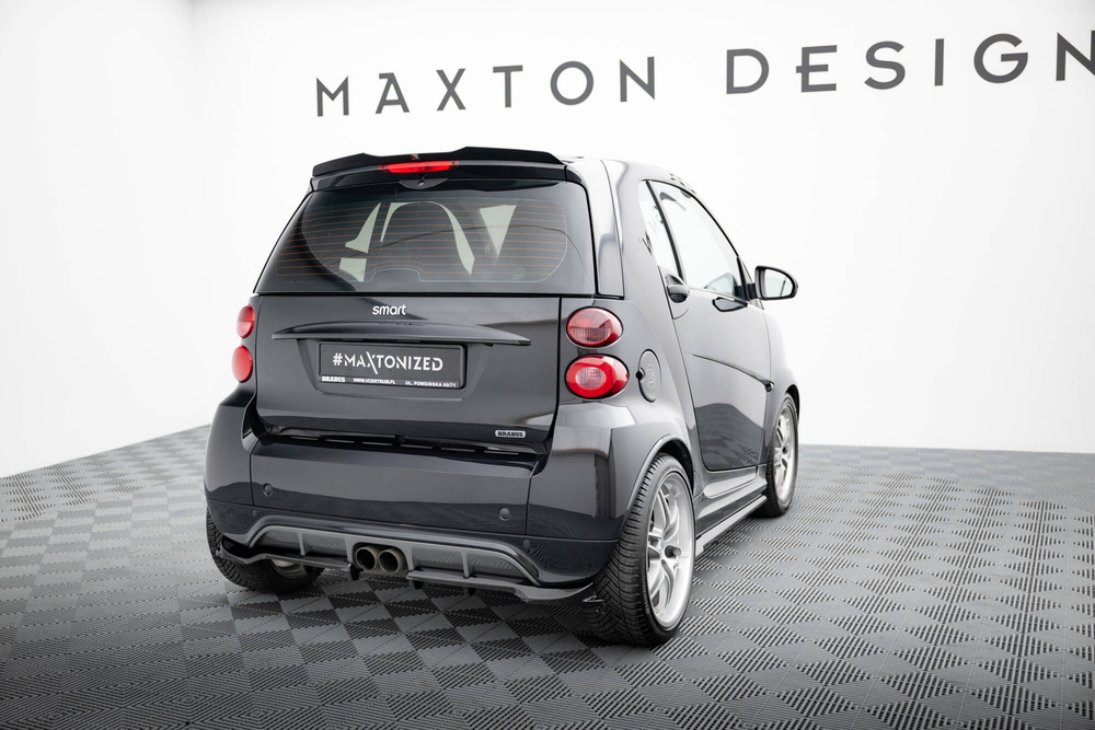 Arriere Splitter (avec une barre verticale) Brabus Smart Fortwo C451 Facelift