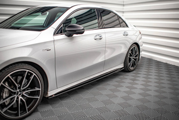Rajouts Des Bas De Caisse V.2  Mercedes A35 AMG / AMG-Line W177
