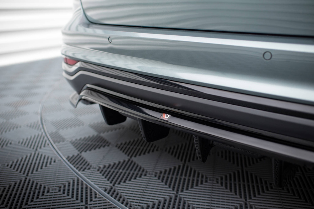 Arriere Splitter (avec une barre verticale) Audi A6 Allroad C8