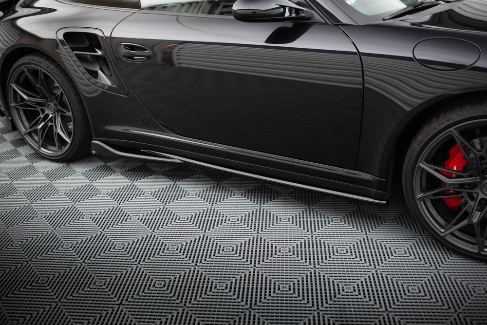 Rajouts Des Bas De Caisse Porsche 911 Turbo 997