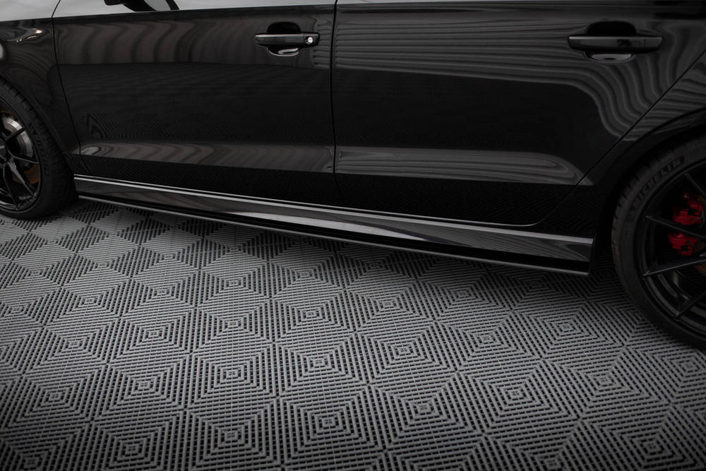 Street Pro Rajouts Des Bas De Caisse Audi RS3 Sedan 8V Facelift