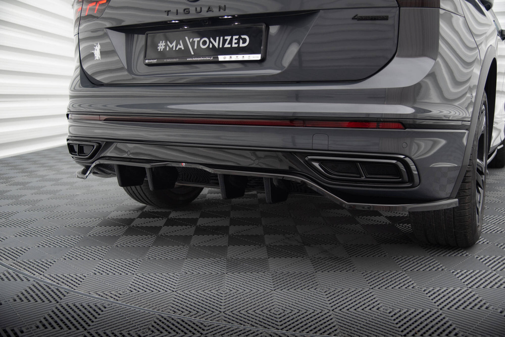 Arriere Splitter (avec une barre verticale) Volkswagen Tiguan R-Line Mk2 Facelift