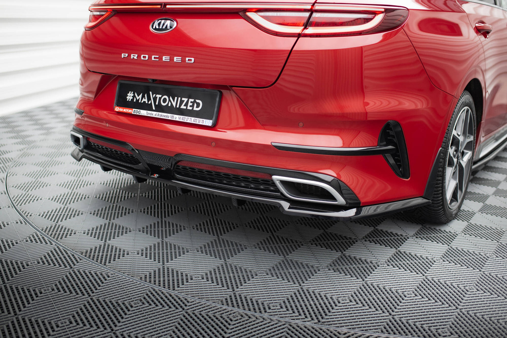 Arriere Splitter (avec une barre verticale) Kia ProCeed GT-Line Mk1