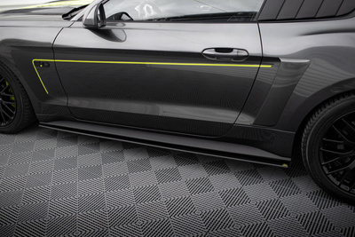 Street Pro Rajouts Des Bas De Caisse Ford Mustang GT Mk6
