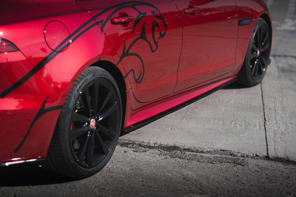 Rajouts Des Bas De Caisse Jaguar XE R-Dynamic X760 Facelift