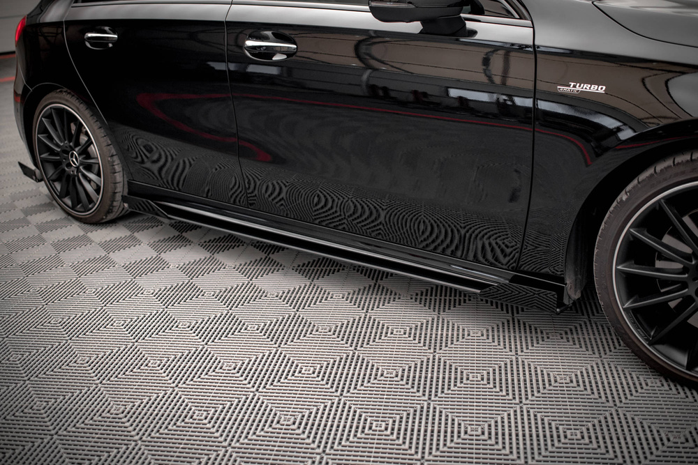 Street Pro Rajouts Des Bas De Caisse + Flaps Mercedes A35 AMG / AMG-Line Aero Pack W177