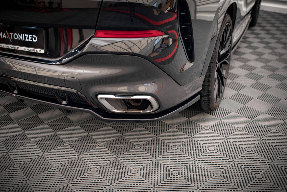 Arriere Splitter (avec une barre verticale) V.2 BMW X6 M-Pack G06