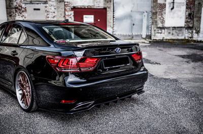 Arriere Splitter (avec une barre verticale) Leuxs LS Mk4 Facelift