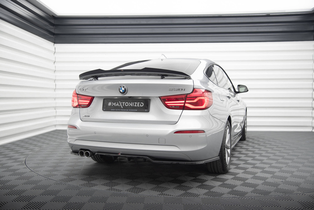 Arriere Splitter (avec une barre verticale) BMW 3 GT F34 Facelift