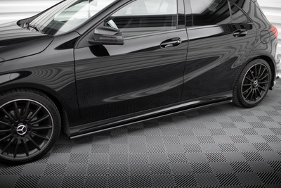 Rajouts Des Bas De Caisse Mercedes-Benz A AMG-Line W176 Facelif
