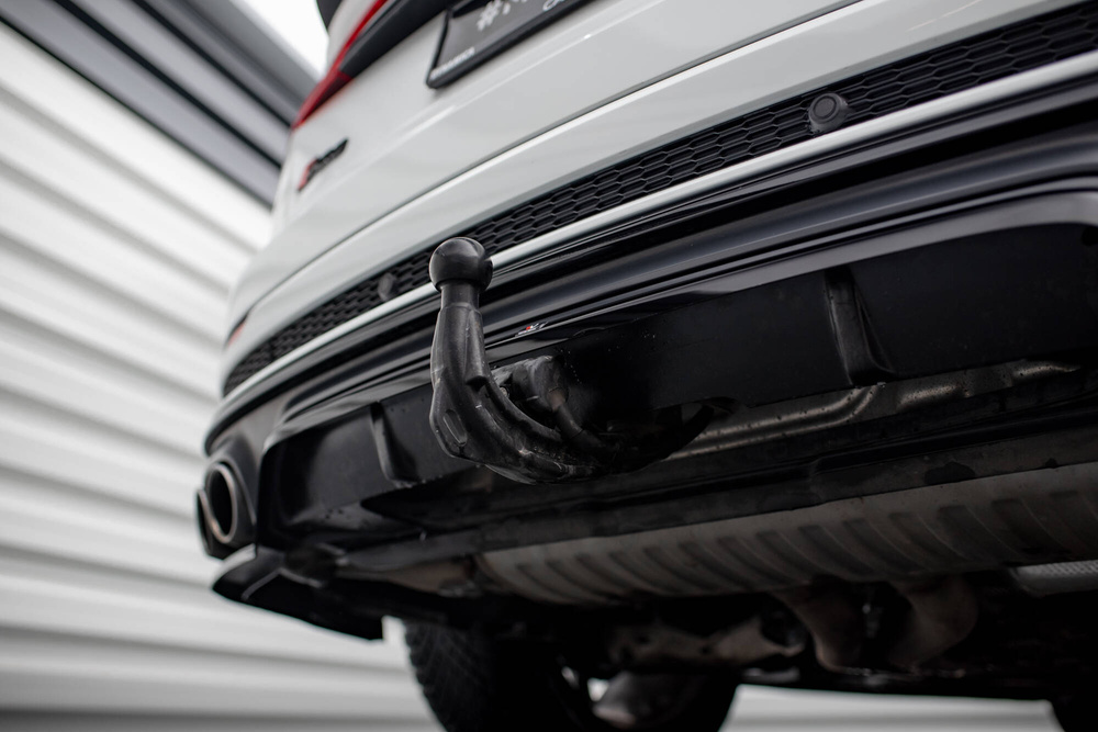 Arriere Splitter (avec une barre verticale) Audi SQ8 Mk1