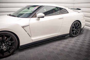 Rajouts Des Bas De Caisse + Ailerons Nissan GTR R35 Facelift