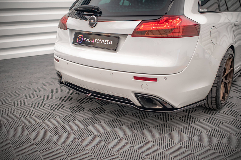 Arriere Splitter (avec une barre verticale) Opel Insignia OPC Mk1