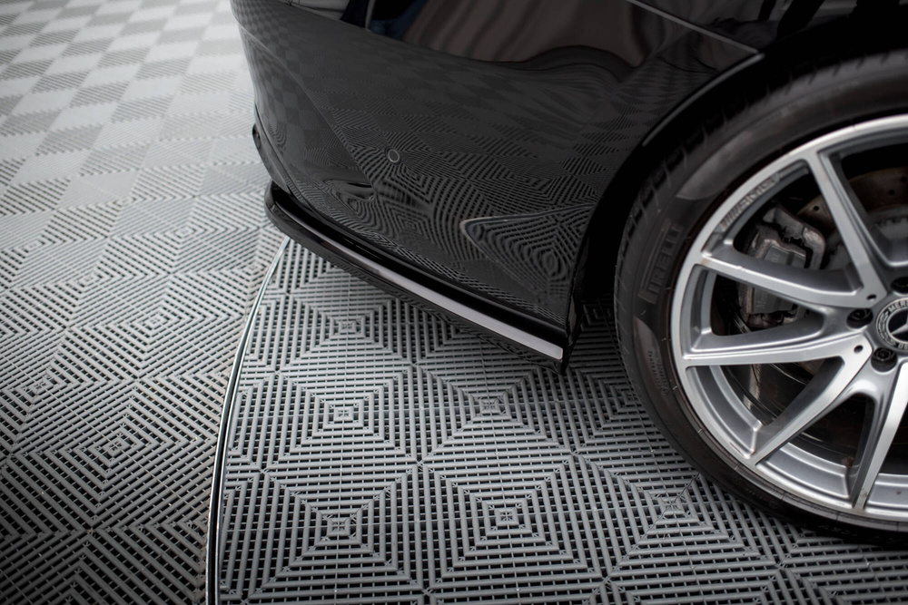 Arriere Splitter (avec une barre verticale) Mercedes-Benz S Coupe AMG-Line C217 Facelift