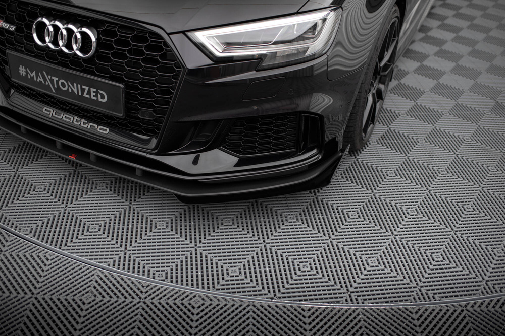 Street Pro Lame Du Pare-Chocs Avant  V.1 + Flaps Audi RS3 Sedan 8V Facelift