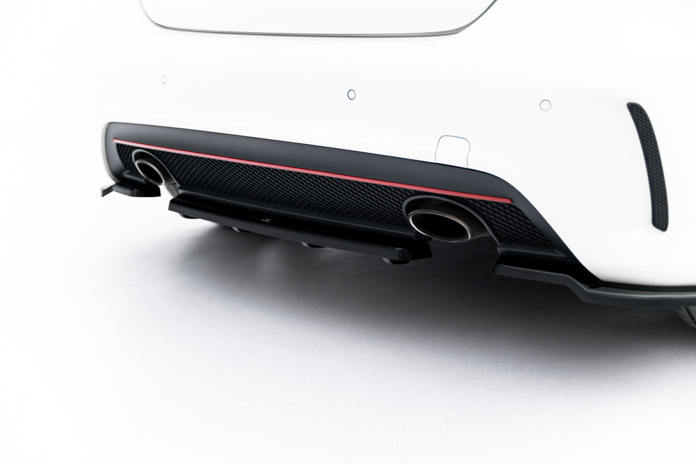 Arriere Splitter (AVEC UNE BARRE VERTICALE) MERCEDES-BENZ W176 AMG-LINE AVANT FACELIFT