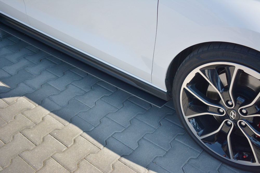 SPORT RAJOUTS DES BAS DE CAISSE POUR HYUNDAI I30 Mk3 N 