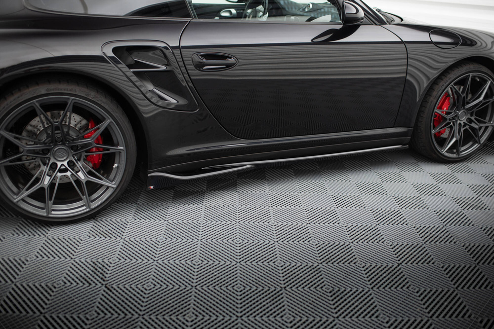 Rajouts Des Bas De Caisse Porsche 911 Turbo 997