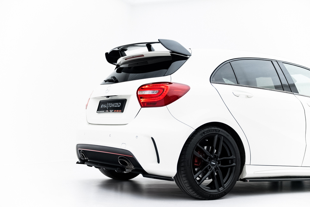 LAME DU PARE-CHOCS ARRIERE MERCEDES-BENZ W176 AMG-LINE AVANT FACELIFT