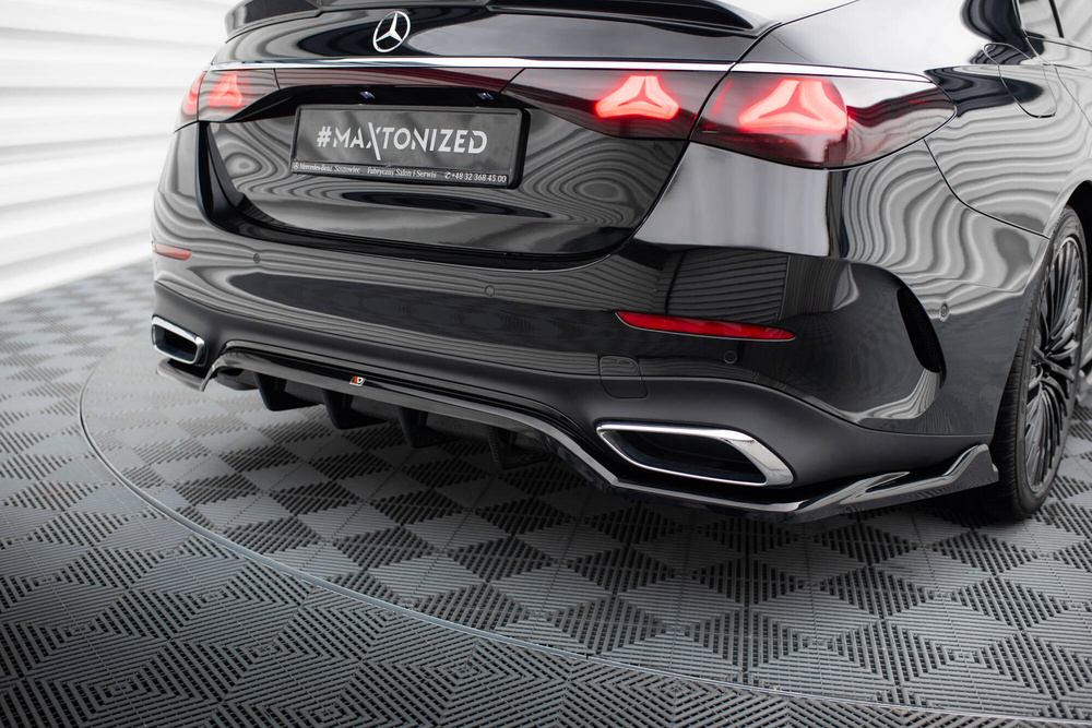 Arriere Splitter (avec une barre verticale) Mercedes-Benz E AMG-Line W214