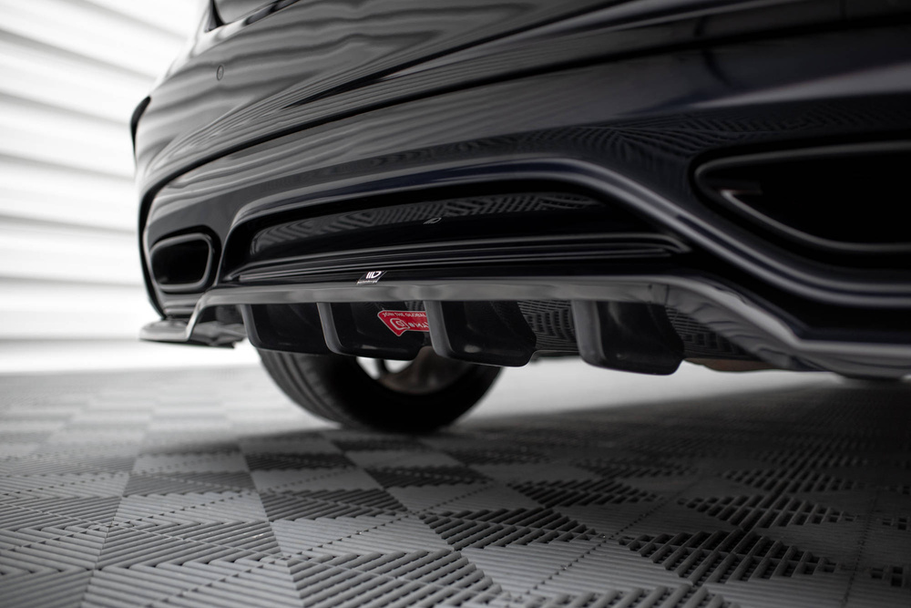 Arriere Splitter (avec une barre verticale) Mercedes-Benz A AMG-Line W176 Facelif