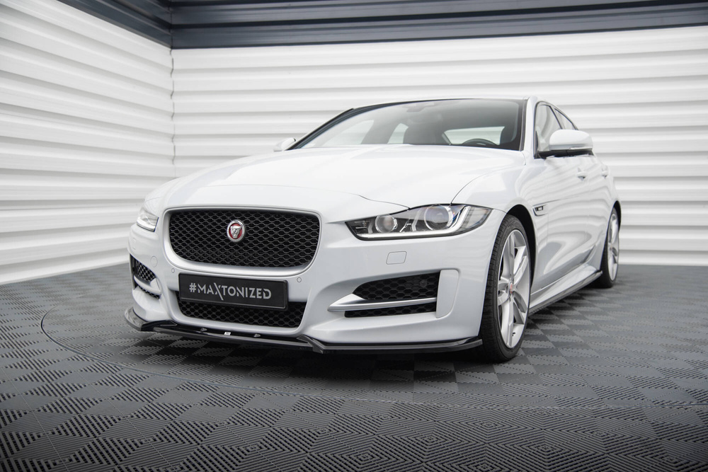 Lame Du Pare-Chocs Avant V.2 Jaguar XE R-Sport X760