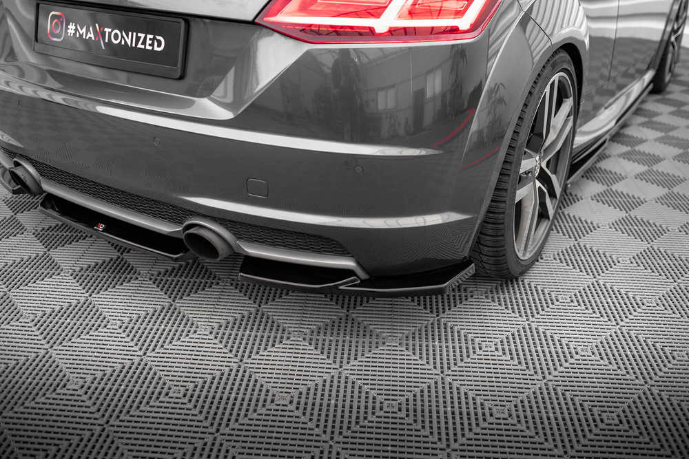 Lames De Pare-Chocs Arrière Latérales V.1 Audi TT S-Line 8S