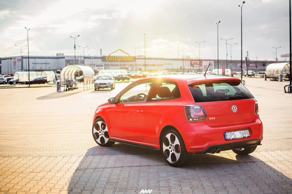 LAME DU PARE-CHOCS ARRIERE Volkswagen Polo GTI Mk5